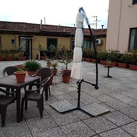 Binario 5 Bed and Breakfast Lucca Buitenkant foto