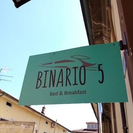 Binario 5 Bed and Breakfast Lucca Buitenkant foto