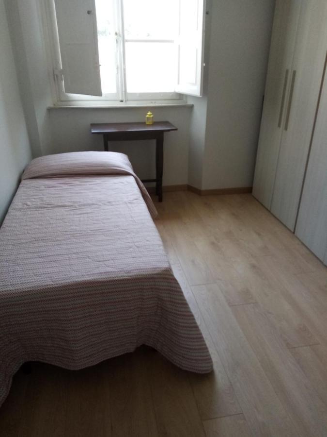 Binario 5 Bed and Breakfast Lucca Buitenkant foto