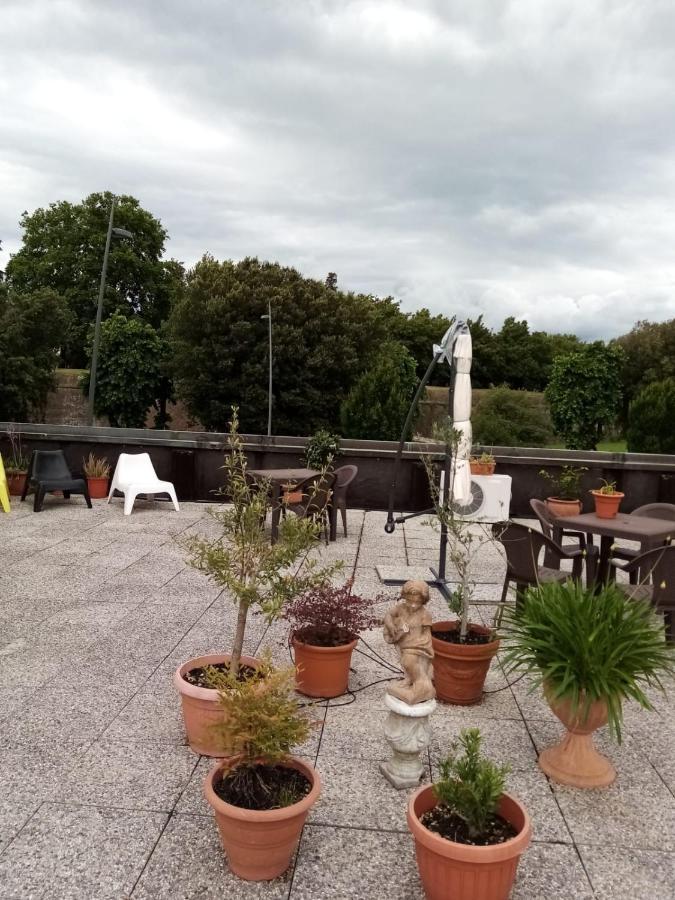 Binario 5 Bed and Breakfast Lucca Buitenkant foto