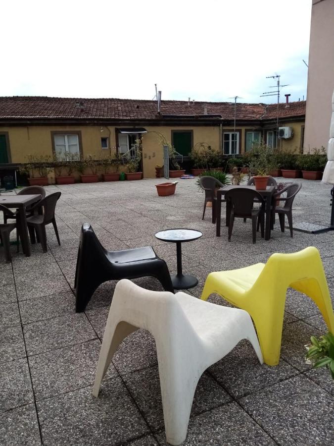 Binario 5 Bed and Breakfast Lucca Buitenkant foto